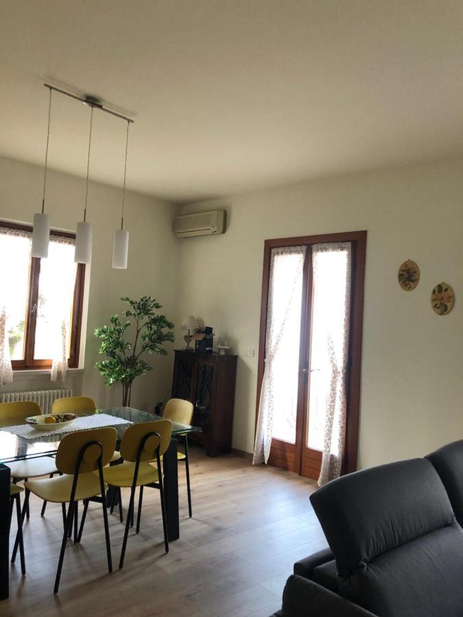 Casa Patrizia Daire Torri Del Benaco Dış mekan fotoğraf