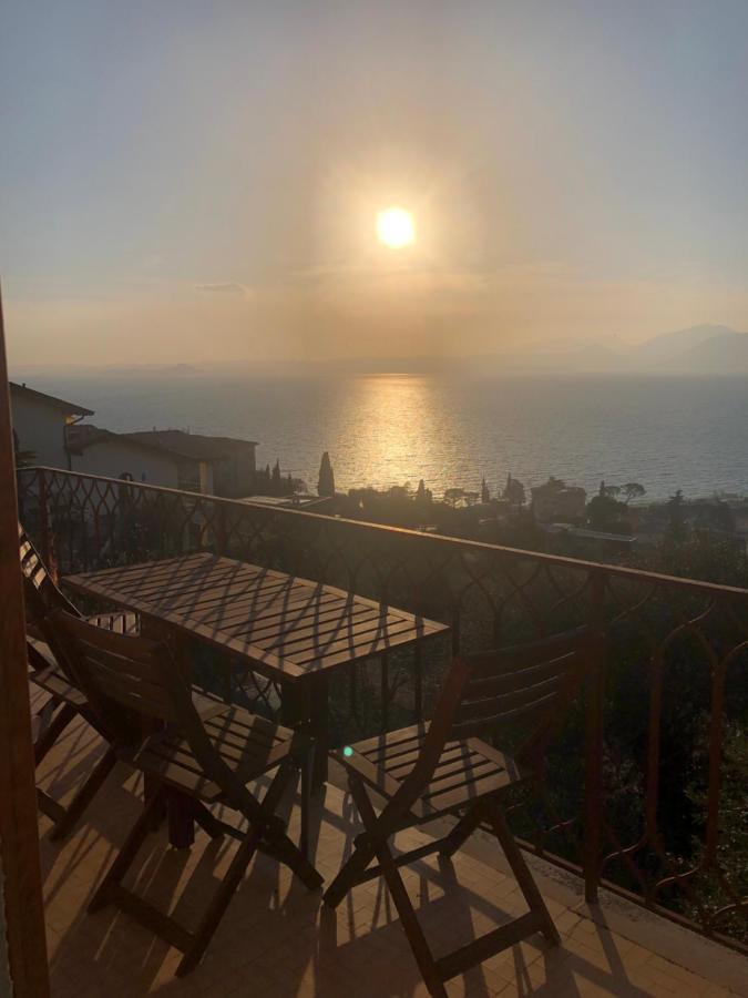 Casa Patrizia Daire Torri Del Benaco Dış mekan fotoğraf
