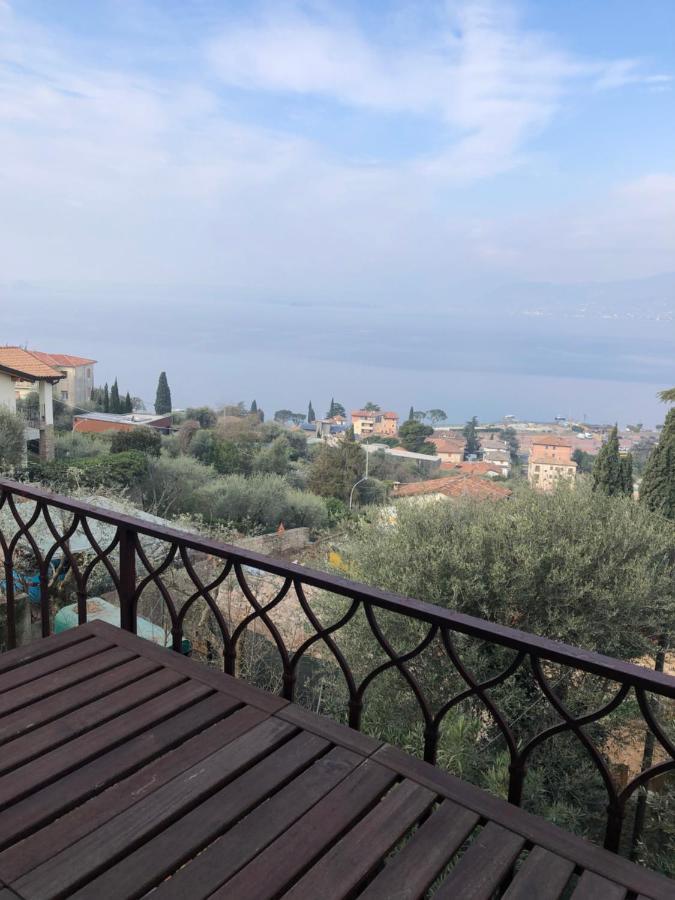 Casa Patrizia Daire Torri Del Benaco Dış mekan fotoğraf