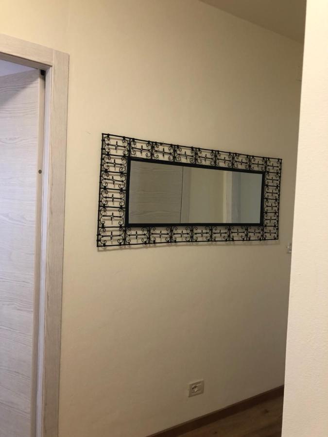 Casa Patrizia Daire Torri Del Benaco Dış mekan fotoğraf